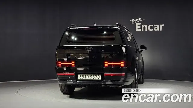 Hyundai Santa Fe — Фото автомобиля 4