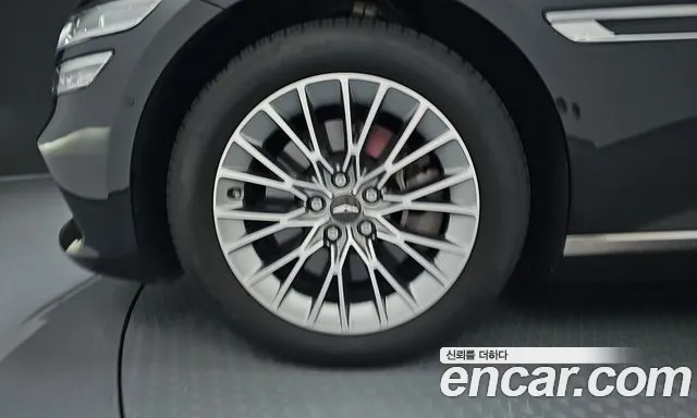 Genesis G80 RG3 — Фото автомобиля 5