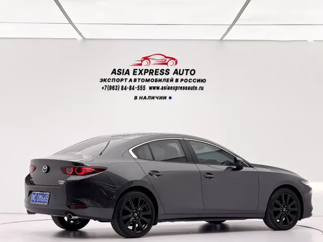 Mazda Axela — Фото автомобиля 4