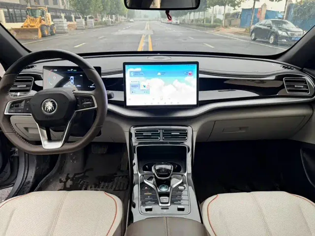 BYD Qin PLUS — Фото автомобиля 13