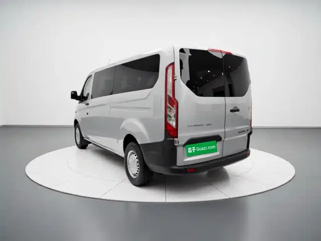 Ford Transit — Фото автомобиля 24