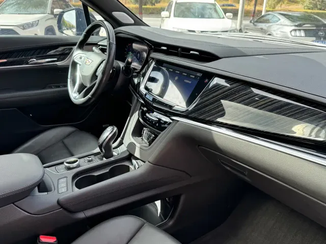 Cadillac XT6 — Фото автомобиля 19