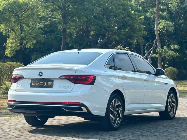 Volkswagen Sagitar — Фото автомобиля 3