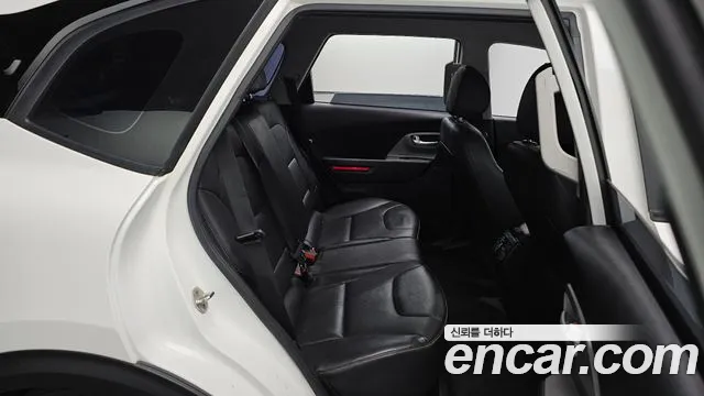 Kia Niro — Фото автомобиля 16