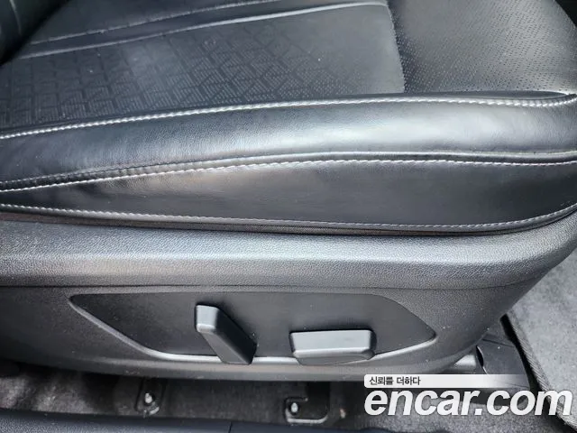 Kia Sorento Sorento 4-е поколение Дизель 2.2 4WD — Фото автомобиля 13
