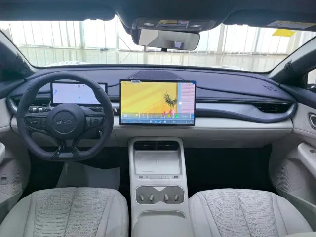 BYD Seal 06 GT — Фото автомобиля 8