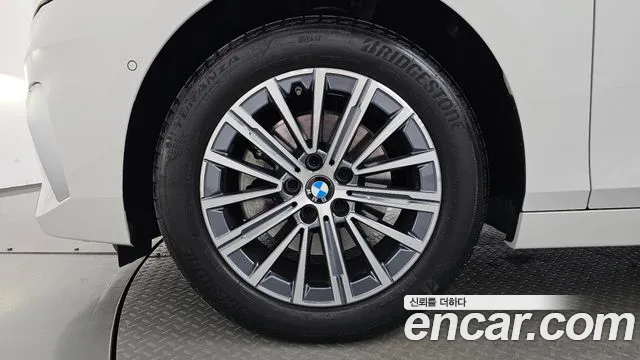 BMW 2 Series U06 — Фото автомобиля 4
