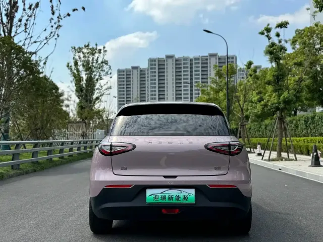 Geely Galaxy Starry Wish 2025 UP 410km Explorer Edition — Фото автомобиля 5