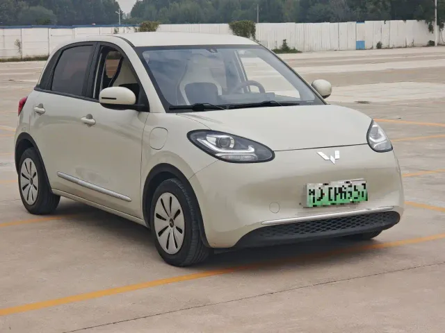 Wuling Bingo — Фото автомобиля 3