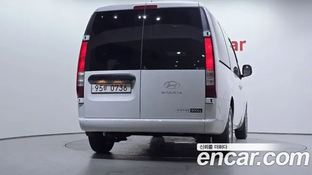 Hyundai Staria Новый Staria L3.5 Карго 3 места — Фото автомобиля 4