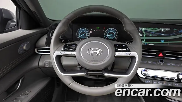 Hyundai Avante CN7 — Фото автомобиля 13