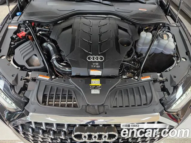 Audi A8 — Фото автомобиля 6
