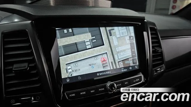 KG_Mobility_Ssangyong Rexton Новый Rexton Sport Khan Дизель 2.2 4WD — Фото автомобиля 16