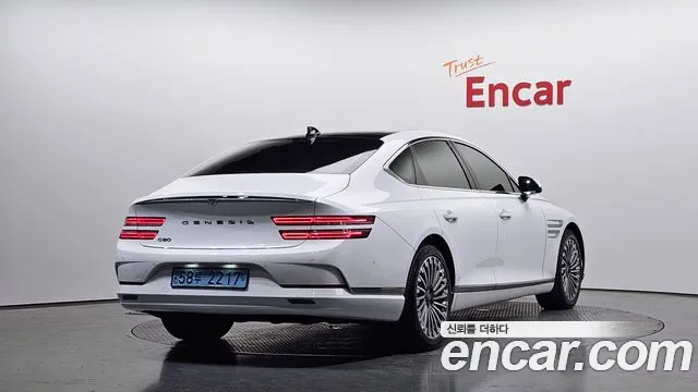 Genesis G80 Electrified G80 (RG3) — Фото автомобиля 2