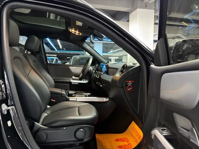 Mercedes-Benz GLB-Class — Фото автомобиля 11
