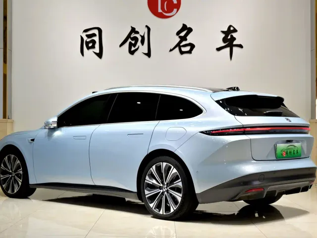 Nio ET5 Touring — Фото автомобиля 15