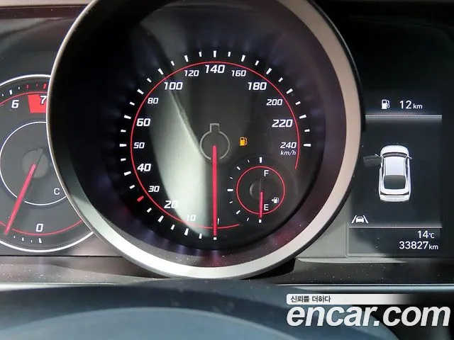 Hyundai Avante CN7 — Фото автомобиля 9