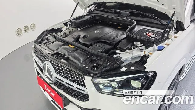 Mercedes-Benz GLE-Class — Фото автомобиля 6