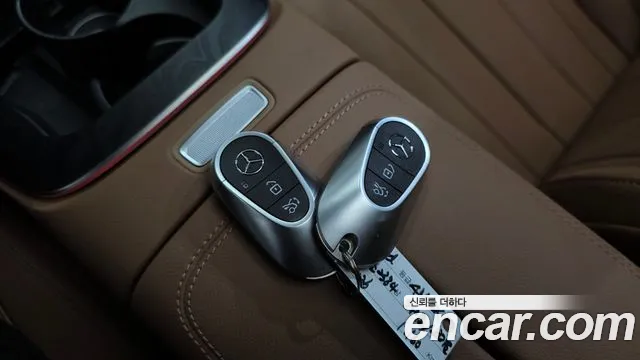 Mercedes-Benz E-Class W214 — Фото автомобиля 30