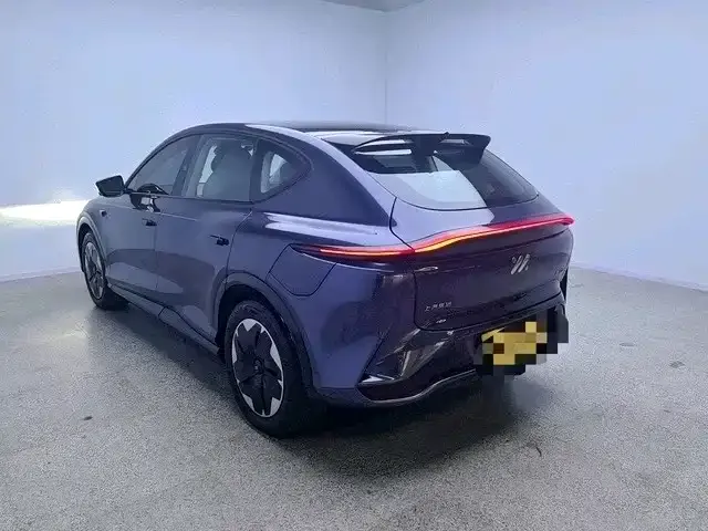 IM Motors IM LS7 2023 Model 77kWh Urban Fit Rear-Wheel Drive Version — Фото автомобиля 4