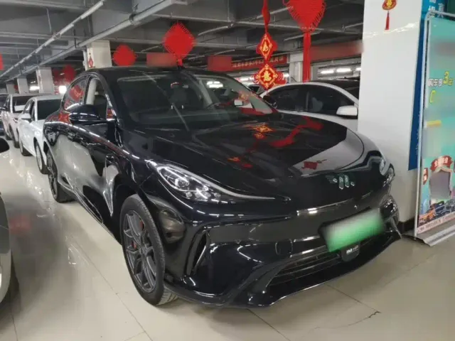IM Motors LS6 — Фото автомобиля 3