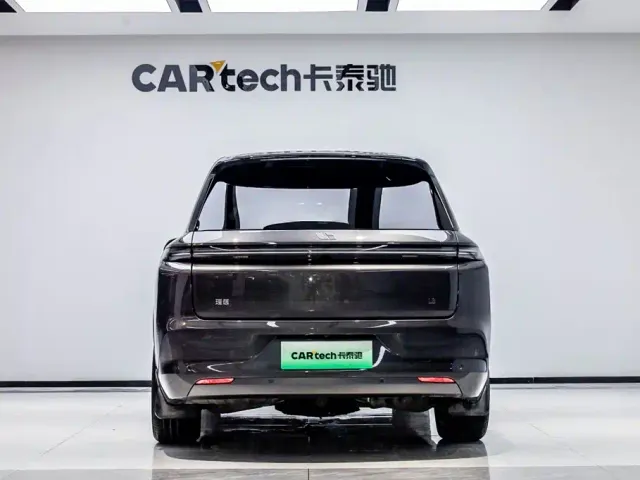 Li Auto L8 — Фото автомобиля 3