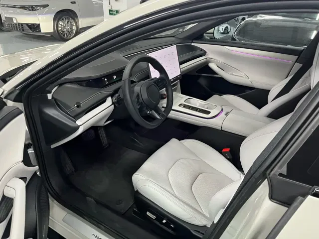 Xiaomi SU7 — Фото автомобиля 6