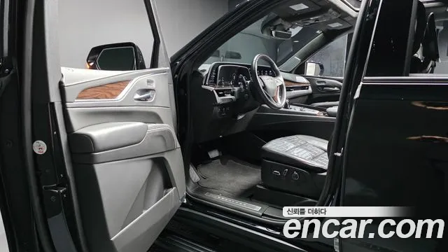Cadillac Escalade Escalade 5 поколение — Фото автомобиля 8