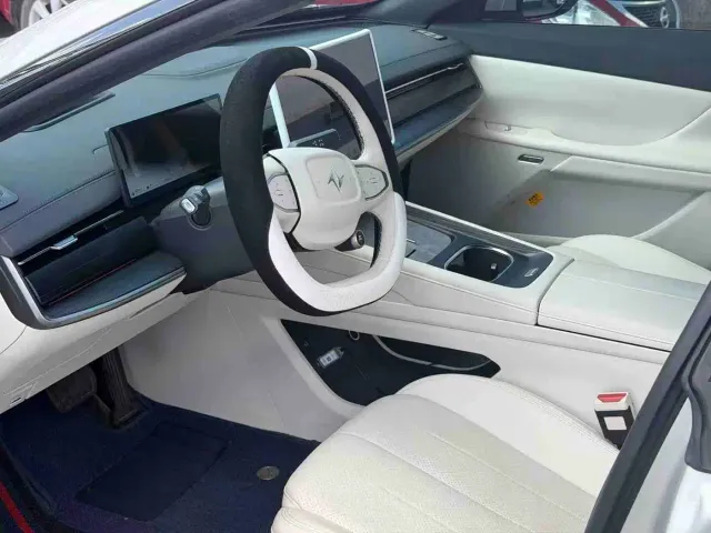 Dongfeng eπ 007 — Фото автомобиля 5