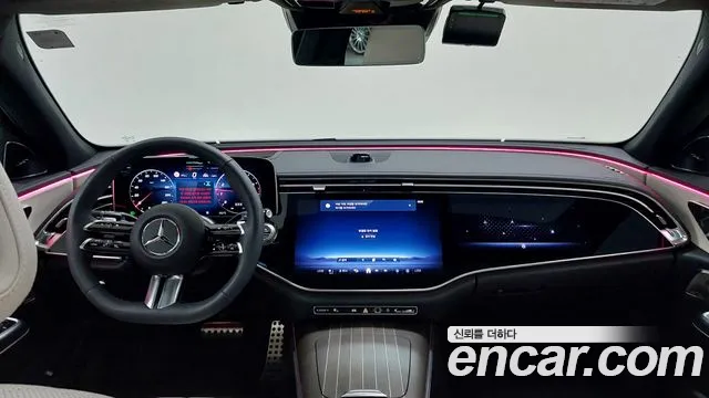Mercedes-Benz E-Class — Фото автомобиля 7