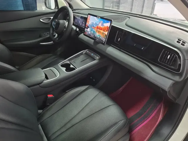 BYD Sealion 05 EV — Фото автомобиля 15