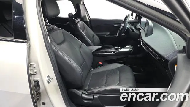 Kia EV6 — Фото автомобиля 17
