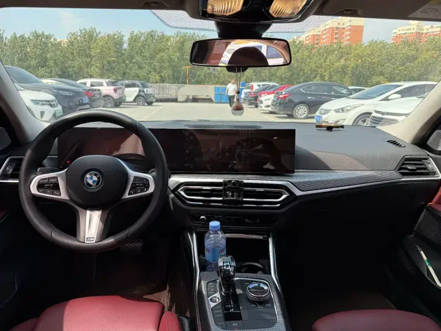 BMW i3 — Фото автомобиля 5