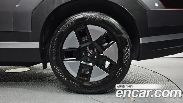 Hyundai Santa Fe MX5 — Фото автомобиля 6