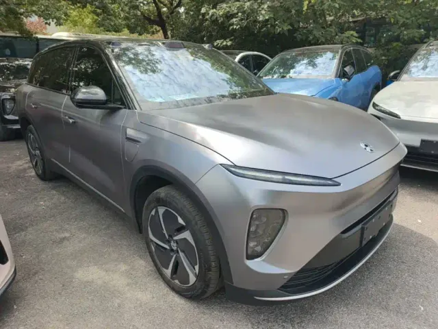 Nio ES8 — Фото автомобиля 3