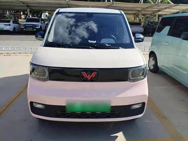 Wuling Hongguang Mini EV — Фото автомобиля 2