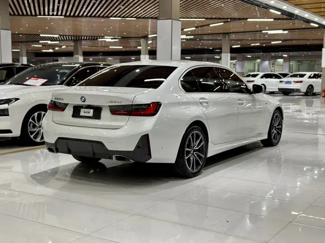 BMW 3 Series — Фото автомобиля 6