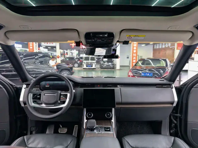 Land Rover Range Rover — Фото автомобиля 5