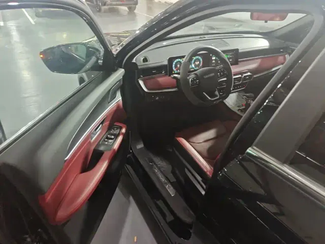 Jetour X70 Plus — Фото автомобиля 15