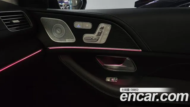 Mercedes-Benz GLE-Class — Фото автомобиля 14