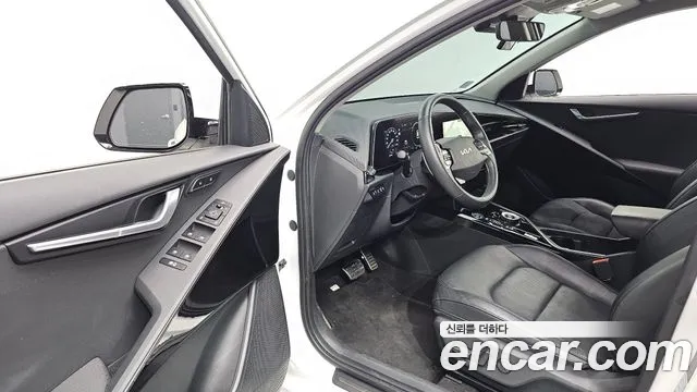 Kia Niro The All New — Фото автомобиля 15