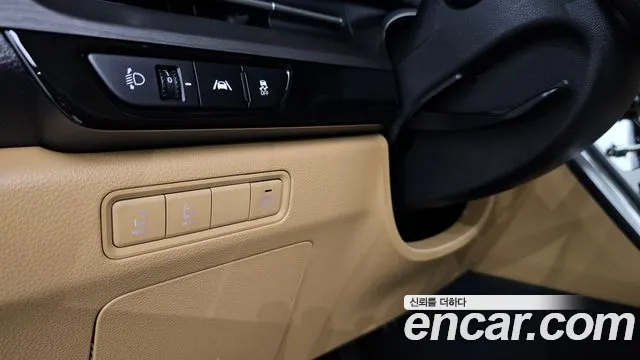 Kia Carnival 4th Gen — Фото автомобиля 27