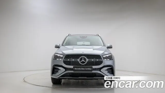 Mercedes-Benz GLE-Class — Фото автомобиля 3