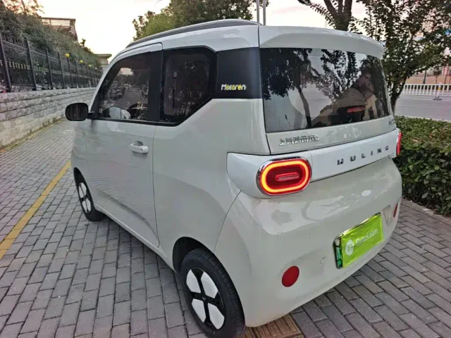 Wuling Hongguang Mini EV — Фото автомобиля 4