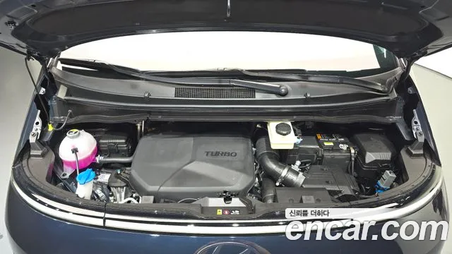 Hyundai Staria — Фото автомобиля 9