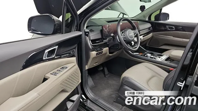 Kia Carnival Generation 4 — Фото автомобиля 10