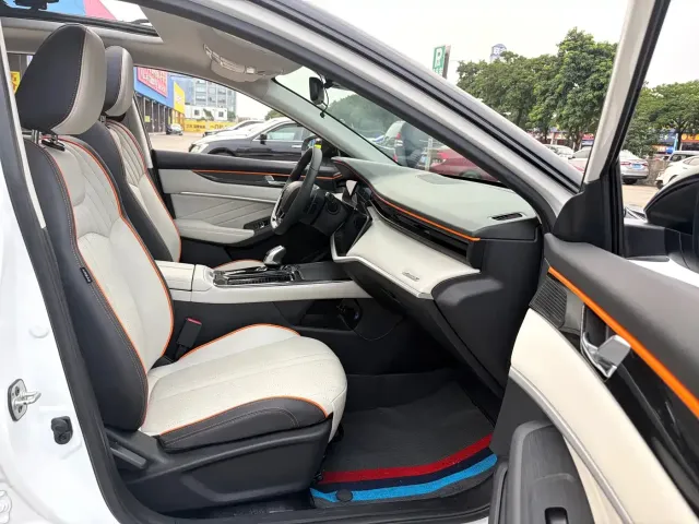 Dongfeng Aeolus Yixuan MAX 2021 1.5T Super Cool Dad Edition — Фото автомобиля 16