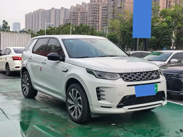 Land Rover Discovery Sport — Фото автомобиля 3