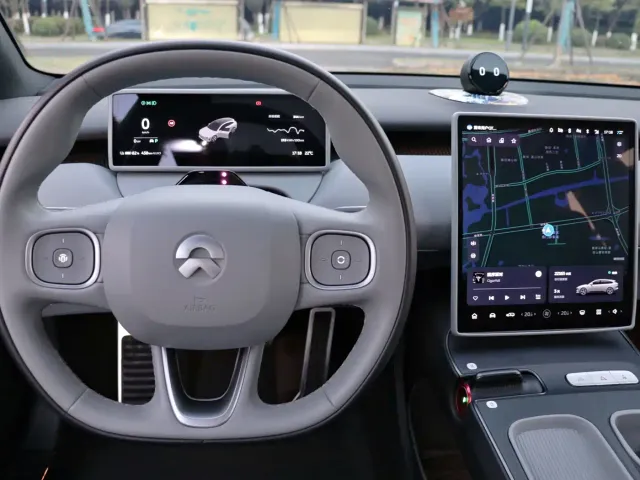 Nio ET5 Touring — Фото автомобиля 17