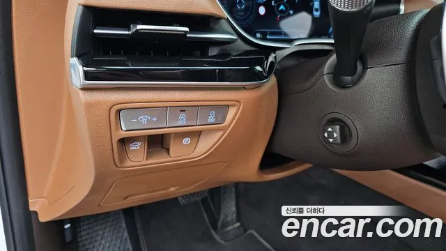 Genesis G80 Бензин 2.5 турбо 2WD — Фото автомобиля 18